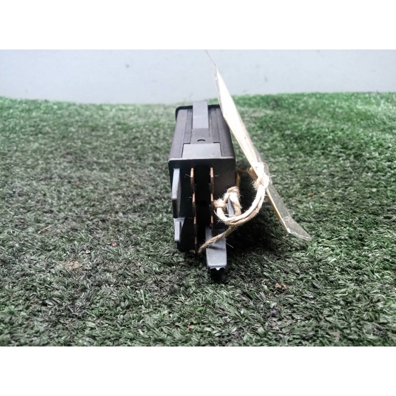 Recambio de warning para skoda octavia berlina (1u2) 1.6 referencia OEM IAM 1U0953235B 7.PINES 