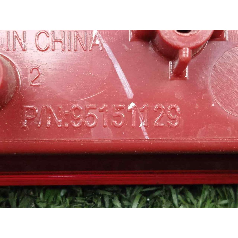 Recambio de luz central de freno para opel mokka 1.7 16v cdti referencia OEM IAM 95151129  