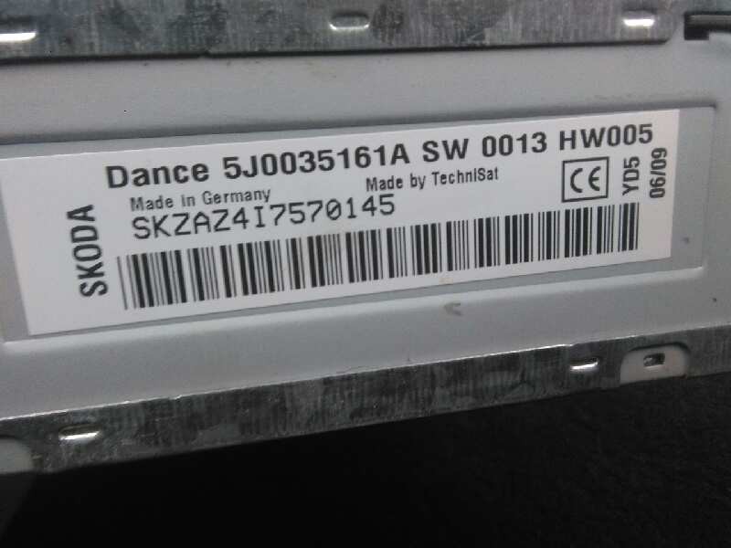 Recambio de sistema audio / radio cd para skoda fabia (5j2 ) 1.2 referencia OEM IAM 5J0035161A  