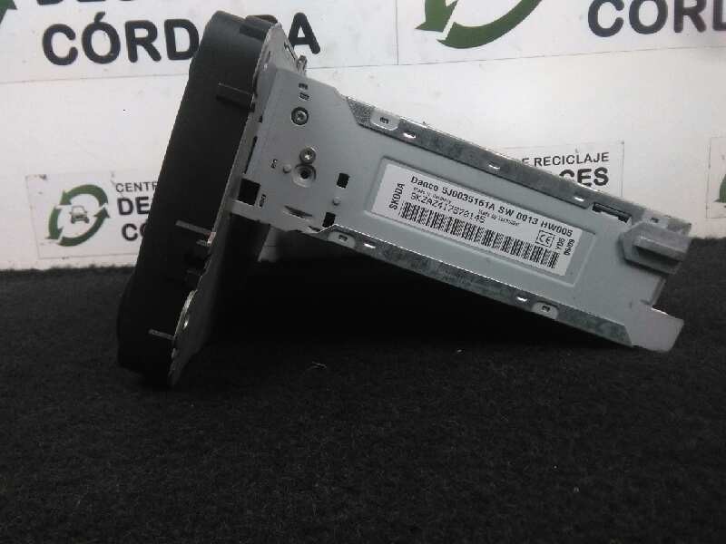 Recambio de sistema audio / radio cd para skoda fabia (5j2 ) 1.2 referencia OEM IAM 5J0035161A  