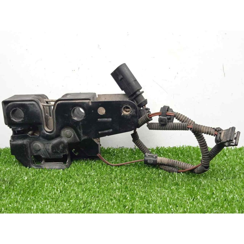Recambio de cerradura capot para seat altea xl (5p5) 1.9 tdi referencia OEM IAM 5P1823509D 2.PINES 