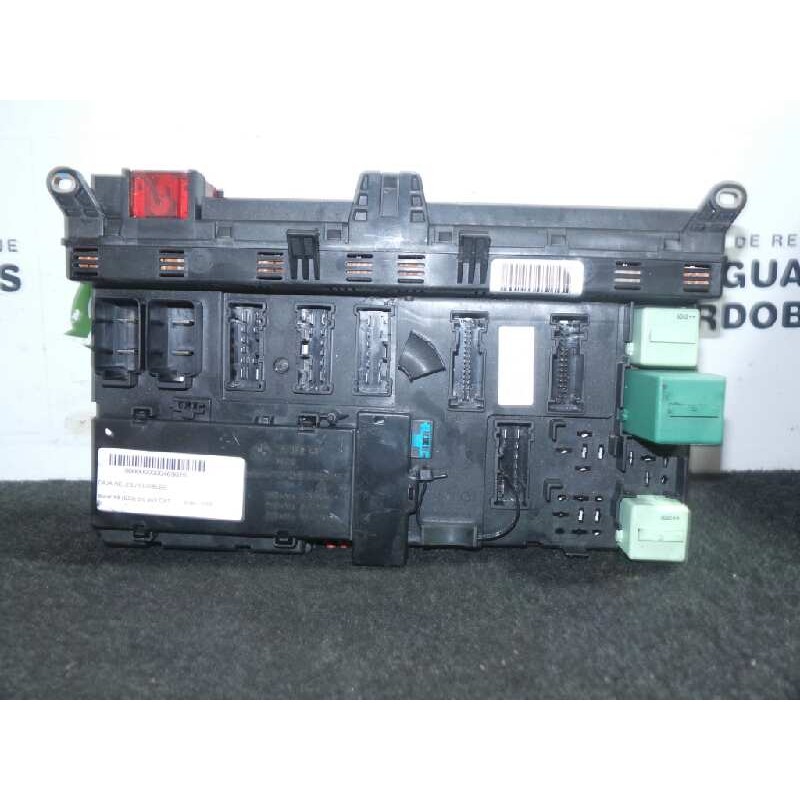 Recambio de caja reles / fusibles para bmw x5 (e53) 3.0 24v cat referencia OEM IAM 122835021301-518757000-6909679 LEAR 