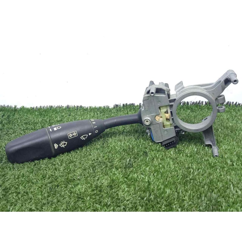 Recambio de mando limpia para volkswagen crafter caja cerrada referencia OEM IAM A9065450310-280927 INTERMITENCIAS 6.PIN