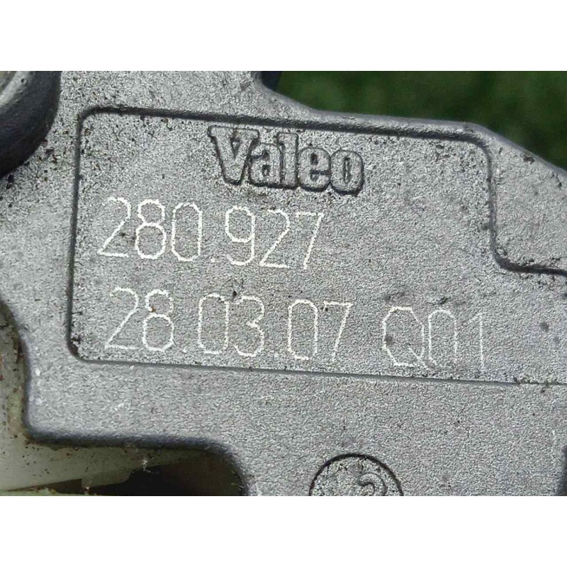 Recambio de mando limpia para volkswagen crafter caja cerrada referencia OEM IAM A9065450310-280927 INTERMITENCIAS 6.PIN