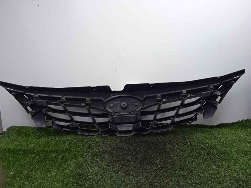 Recambio de rejilla delantera para subaru impreza g12 2.0 cat referencia OEM IAM  CON.TARA 