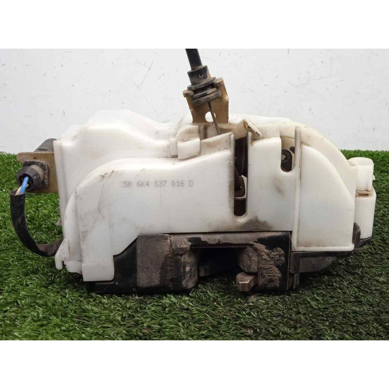 Recambio de cerradura puerta delantera derecha para seat cordoba berlina (6k2) 1.4 16v referencia OEM IAM 6K4837016D 6K1. - 99-0