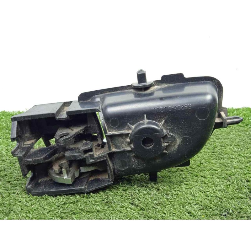 Recambio de maneta interior trasera derecha para toyota auris 1.4 turbodiesel cat referencia OEM IAM 692050D270-692050D200  