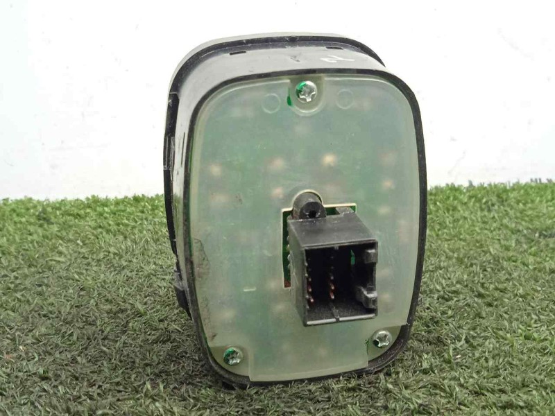 Recambio de mando elevalunas delantero izquierdo para tata indica 1.4 diesel referencia OEM IAM  4 BOTONES BOTON CENTRAL 4 BOTON