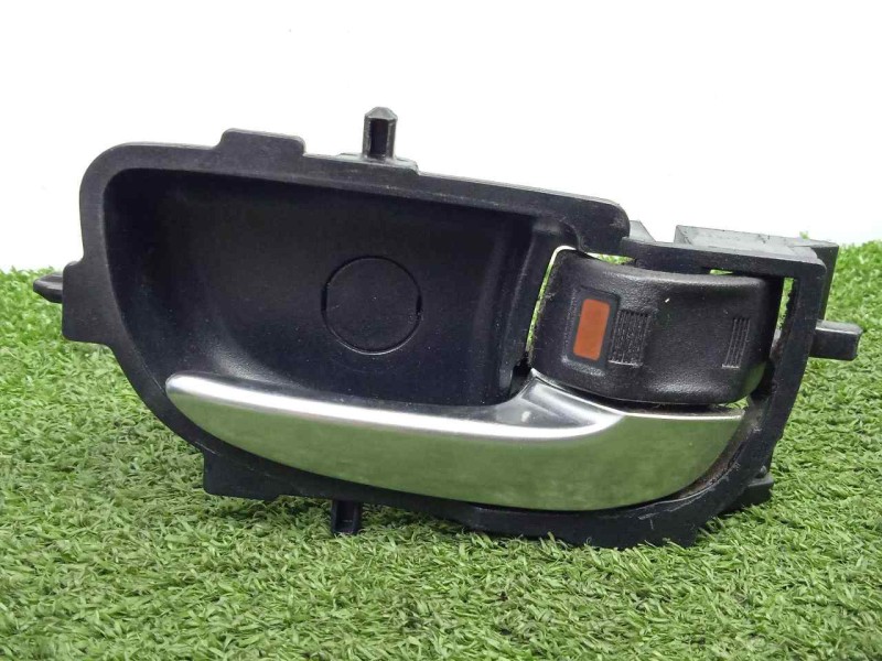 Recambio de maneta interior delantera derecha para toyota auris 1.4 turbodiesel cat referencia OEM IAM 692050D270-692050D200  