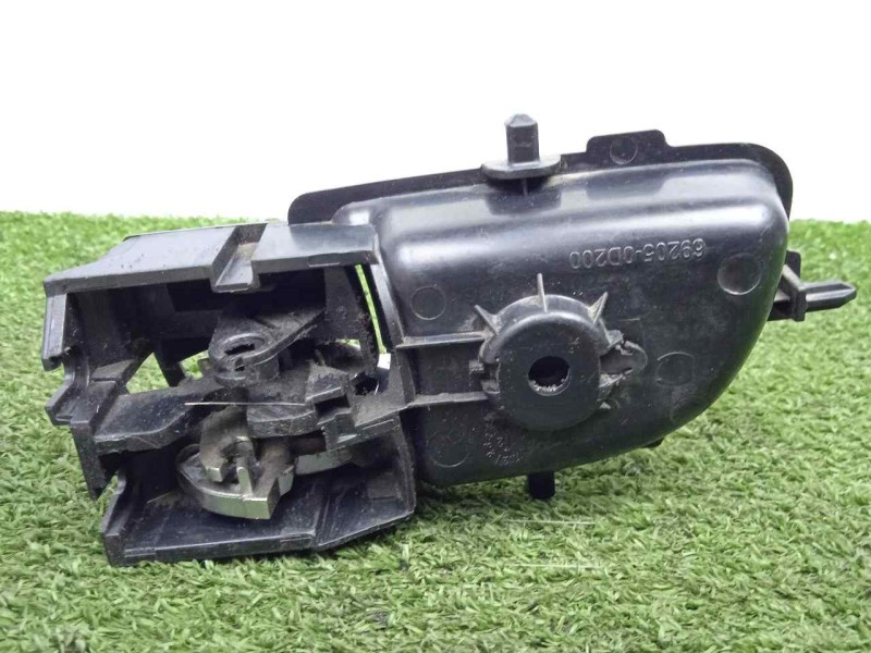 Recambio de maneta interior delantera derecha para toyota auris 1.4 turbodiesel cat referencia OEM IAM 692050D270-692050D200  