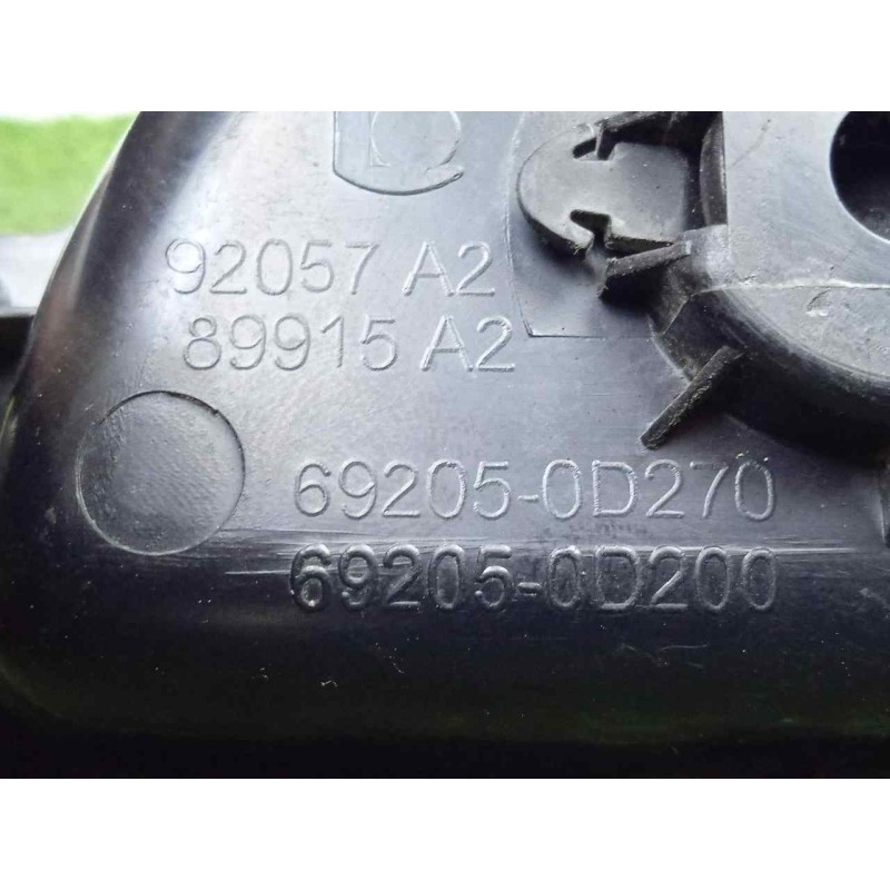 Recambio de maneta interior delantera derecha para toyota auris 1.4 turbodiesel cat referencia OEM IAM 692050D270-692050D200  