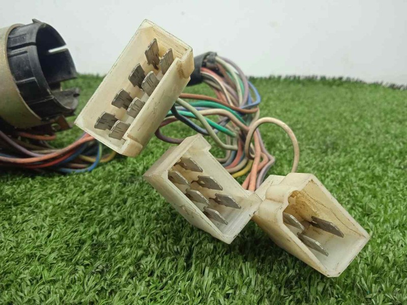 Recambio de mando limpia para seat 131 2.5 d referencia OEM IAM  FEMSA 3.CONECTOR