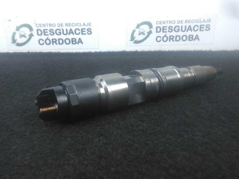 Recambio de inyector para volvo fl xxx referencia OEM IAM 04902825-0445120064-0986435529 BOSCH 