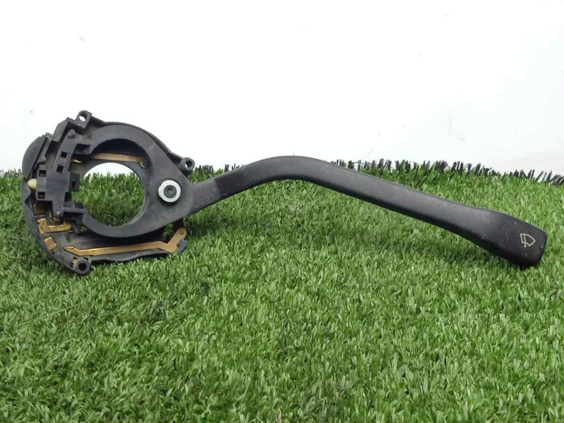 Recambio de mando limpia para seat ibiza referencia OEM IAM 421953503F  