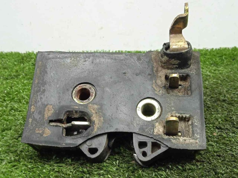 Recambio de cerradura puerta delantera derecha para audi 80/90 (893) 2.3 cat (ng) referencia OEM IAM 8A1837016A  