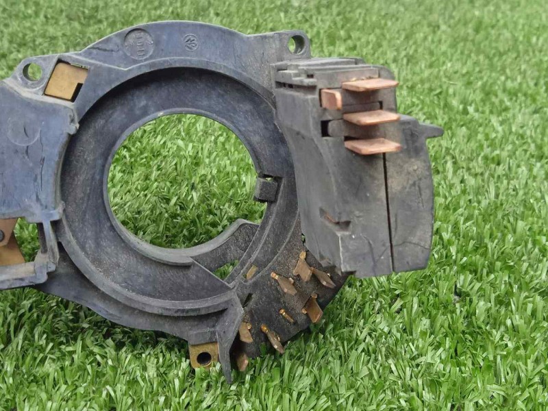 Recambio de mando limpia para seat ibiza referencia OEM IAM 421953503F  