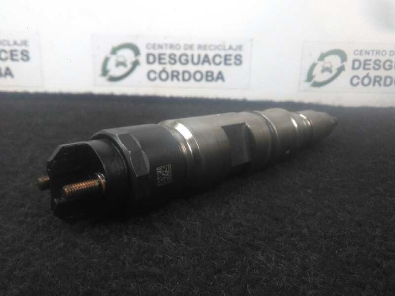 Recambio de inyector para volvo fl xxx referencia OEM IAM 04902825-0445120064-0986435529 BOSCH 