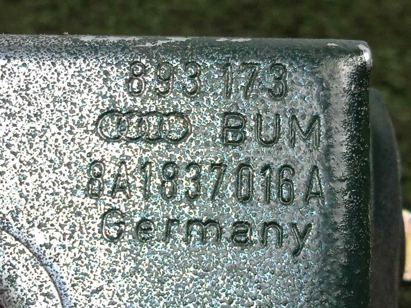 Recambio de cerradura puerta delantera derecha para audi 80/90 (893) 2.3 cat (ng) referencia OEM IAM 8A1837016A  