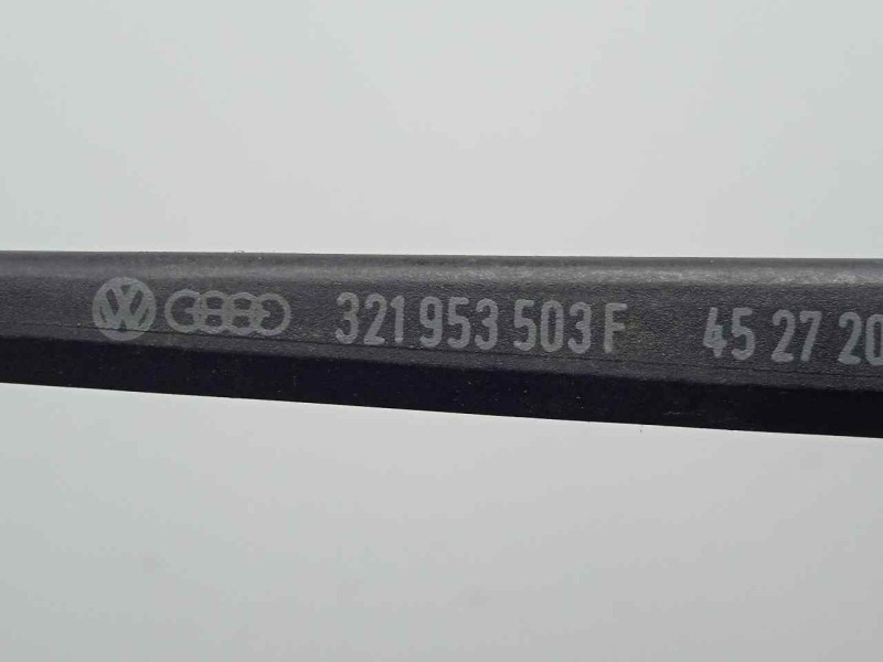 Recambio de mando limpia para seat ibiza referencia OEM IAM 421953503F  