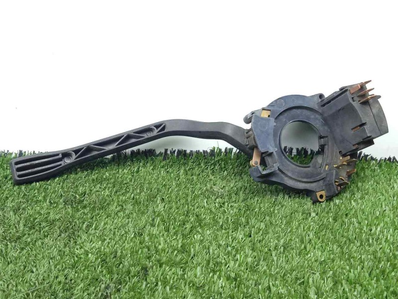 Recambio de mando limpia para seat ibiza referencia OEM IAM 421953503F  