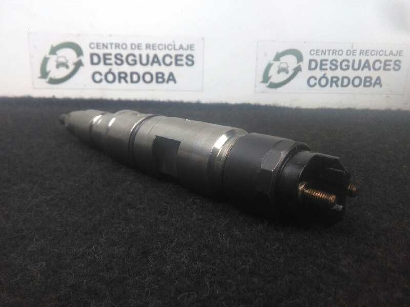 Recambio de inyector para volvo fl xxx referencia OEM IAM 04902825-0445120064-0986435529 BOSCH 