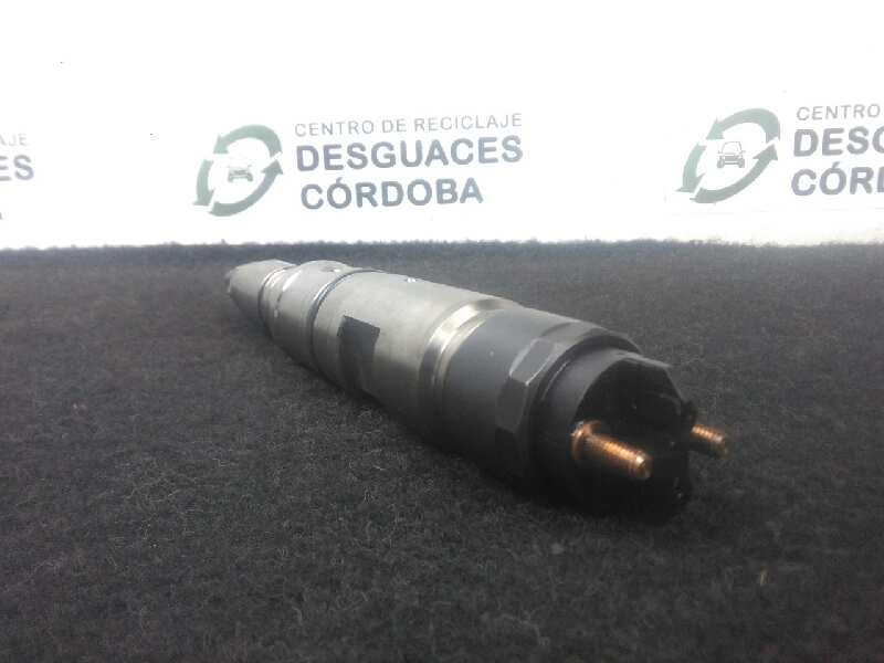 Recambio de inyector para volvo fl xxx referencia OEM IAM 04902825-0445120064-0986435529 BOSCH 