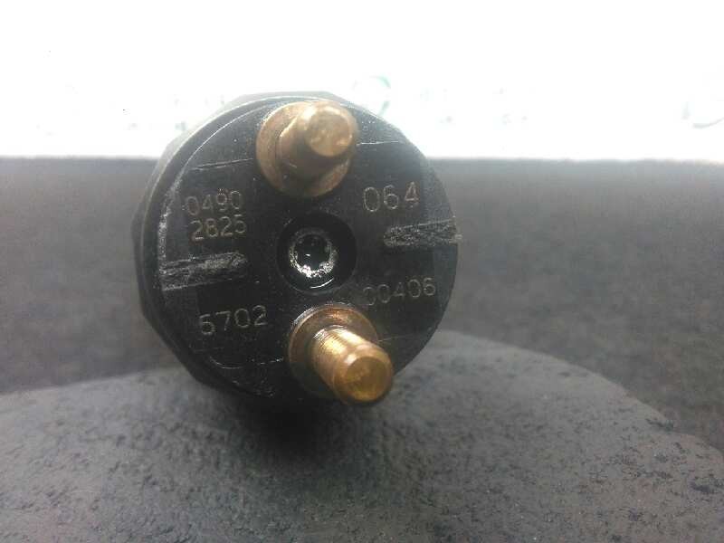 Recambio de inyector para volvo fl xxx referencia OEM IAM 04902825-0445120064-0986435529 BOSCH 