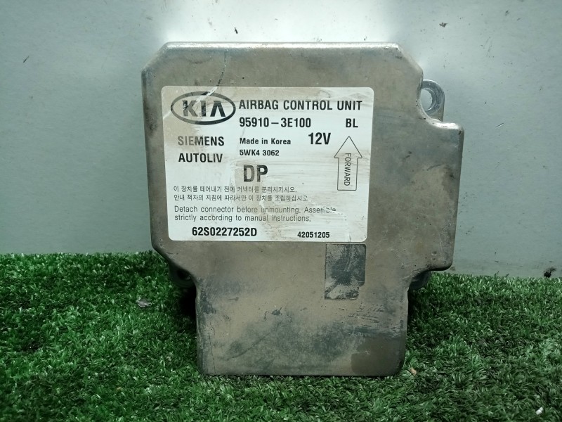 Recambio de centralita airbag para kia sorento 2.5 crdi cat referencia OEM IAM 959103E100-5WK43062-62S0227252D  