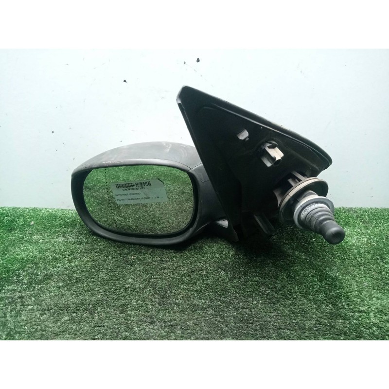 Recambio de retrovisor izquierdo para peugeot 206 berlina 1.9 diesel referencia OEM IAM SINREFERENCIA MANUAL NEGRO.PLASTICO