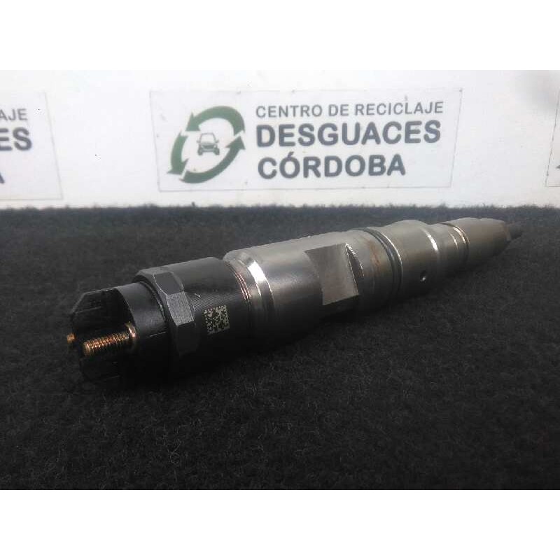 Recambio de inyector para volvo fl xxx referencia OEM IAM 04902825-0445120064-0986435529 BOSCH 