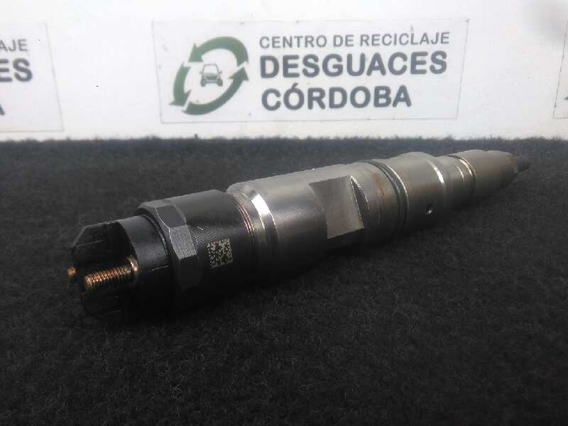 Recambio de inyector para volvo fl xxx referencia OEM IAM 04902825-0445120064-0986435529 BOSCH 