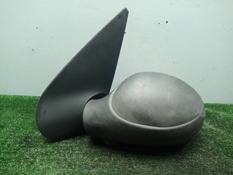 Recambio de retrovisor izquierdo para peugeot 206 berlina 1.9 diesel referencia OEM IAM SINREFERENCIA MANUAL NEGRO.PLASTICO