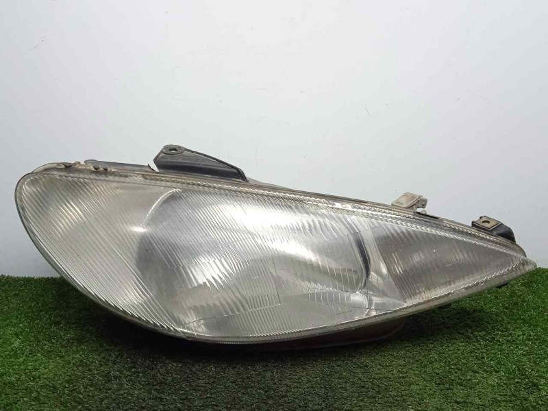 Recambio de faro derecho para peugeot 206 berlina 1.9 diesel referencia OEM IAM 9640559480 1.SERIE 