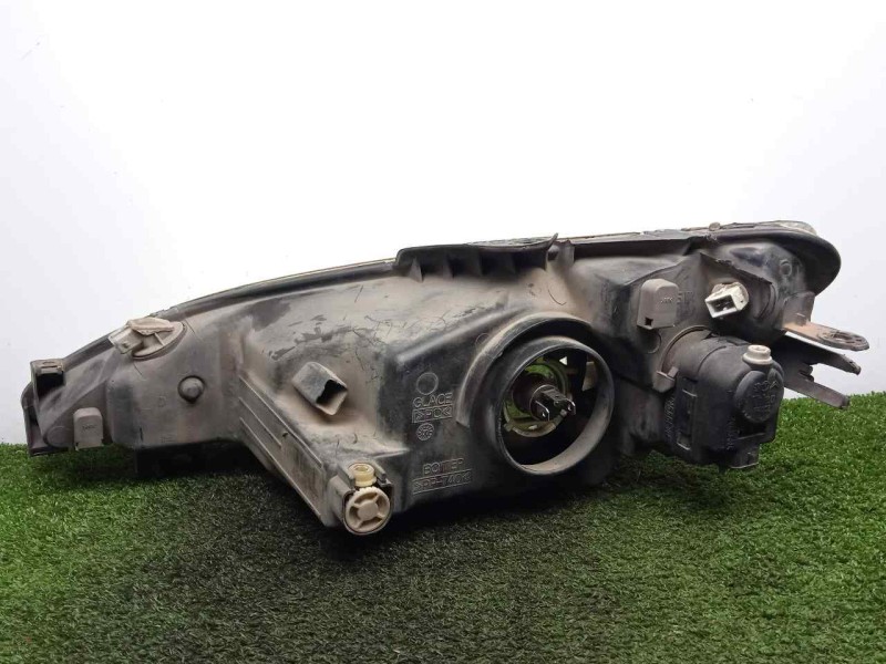 Recambio de faro derecho para peugeot 206 berlina 1.9 diesel referencia OEM IAM 9640559480 1.SERIE 