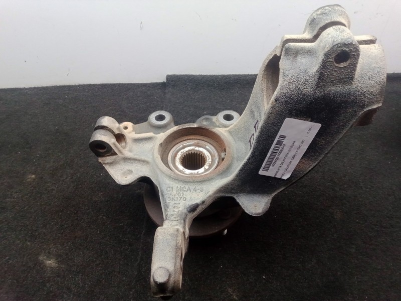 Recambio de mangueta delantera derecha para ford focus lim. (cb8) 1.6 tdci cat referencia OEM IAM AV613K170DAB  