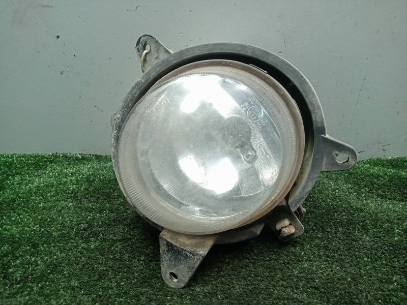 Recambio de faro antiniebla izquierdo para kia sorento 2.5 crdi cat referencia OEM IAM SINREFERENCIA 02/06 