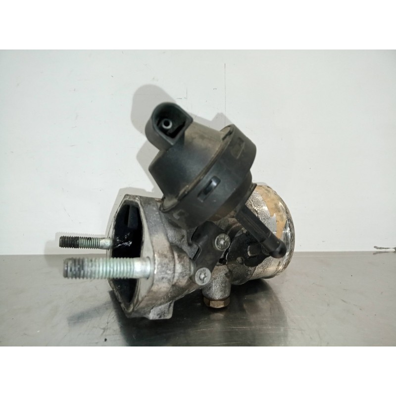 Recambio de caja mariposa para audi a4 berlina (8e) 2.5 tdi quattro (132kw) referencia OEM IAM 8E0145950A  