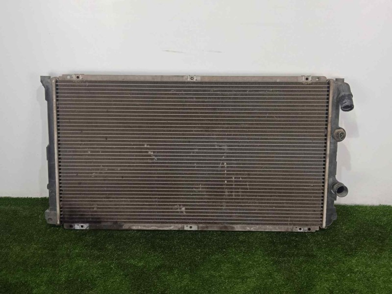 Recambio de radiador agua para renault master bus 2.8 tdi referencia OEM IAM RA1026-859922G 398X730X39 ALUMINIO