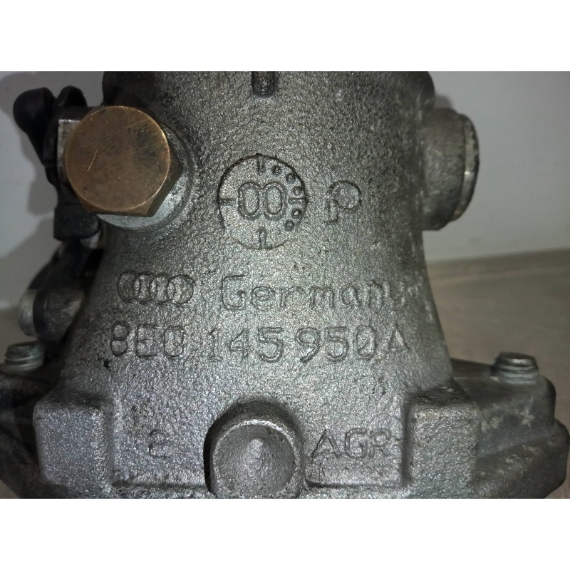 Recambio de caja mariposa para audi a4 berlina (8e) 2.5 tdi quattro (132kw) referencia OEM IAM 8E0145950A  