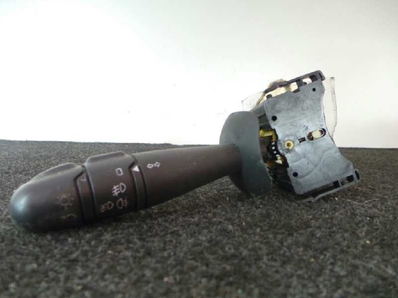 Recambio de mando luces para renault laguna ii (bg0) 1.9 dci diesel cat referencia OEM IAM 8200012245-8444701AX  
