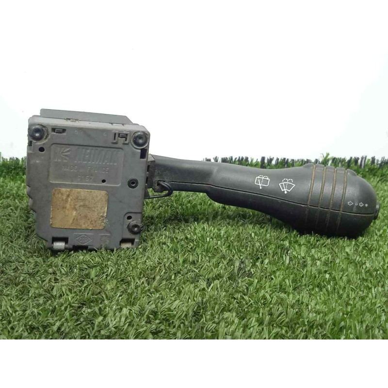 Recambio de mando limpia para renault twingo (co6) 1.3 cat referencia OEM IAM 7700832722 12.PIN LIMPIA TRASERO