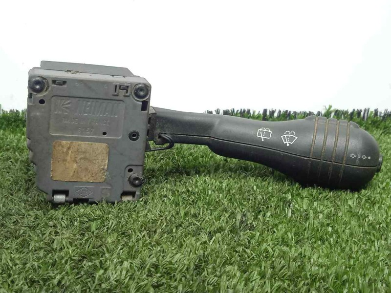 Recambio de mando limpia para renault twingo (co6) 1.3 cat referencia OEM IAM 7700832722 12.PIN LIMPIA TRASERO