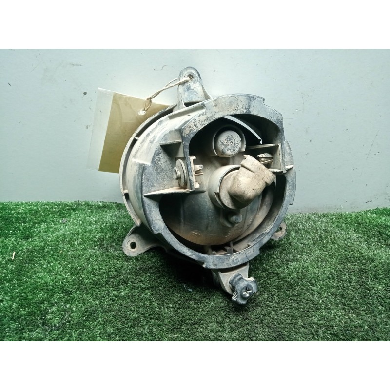 Recambio de faro antiniebla derecho para kia sorento 2.5 crdi cat referencia OEM IAM SINREFERENCIA 02/06 