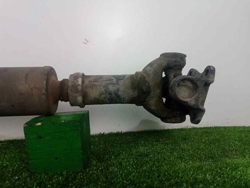 Recambio de transmision central para nissan l-80 4.0 referencia OEM IAM SINREFERENCIA TRASERA - 1/2.TRAMOS PARTE TRASERA - L1255