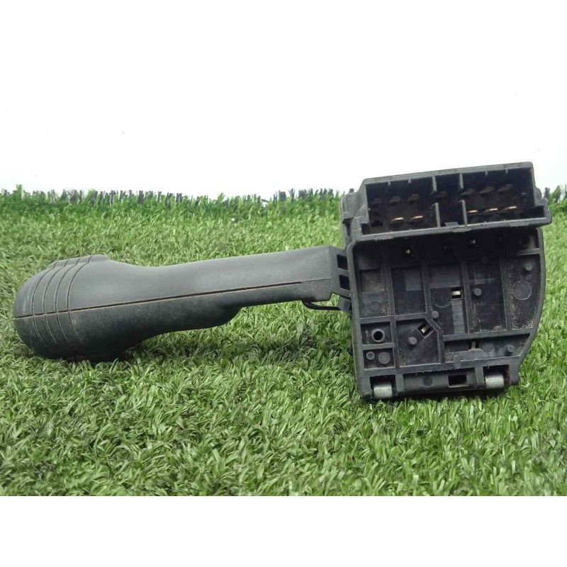 Recambio de mando limpia para renault twingo (co6) 1.3 cat referencia OEM IAM 7700832722 12.PIN LIMPIA TRASERO