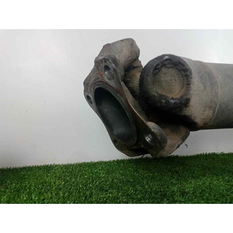Recambio de transmision central para nissan l-80 4.0 referencia OEM IAM SINREFERENCIA TRASERA - 1/2.TRAMOS PARTE DELANTERA - L96