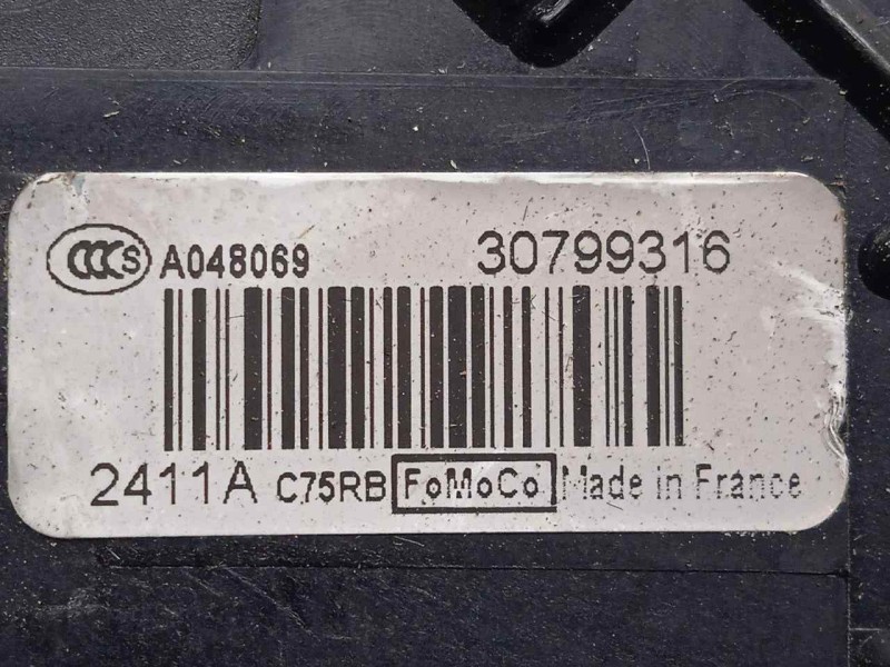 Recambio de cerradura puerta trasera derecha para volvo xc60 2.0 diesel cat referencia OEM IAM 30799316 6.PINES 