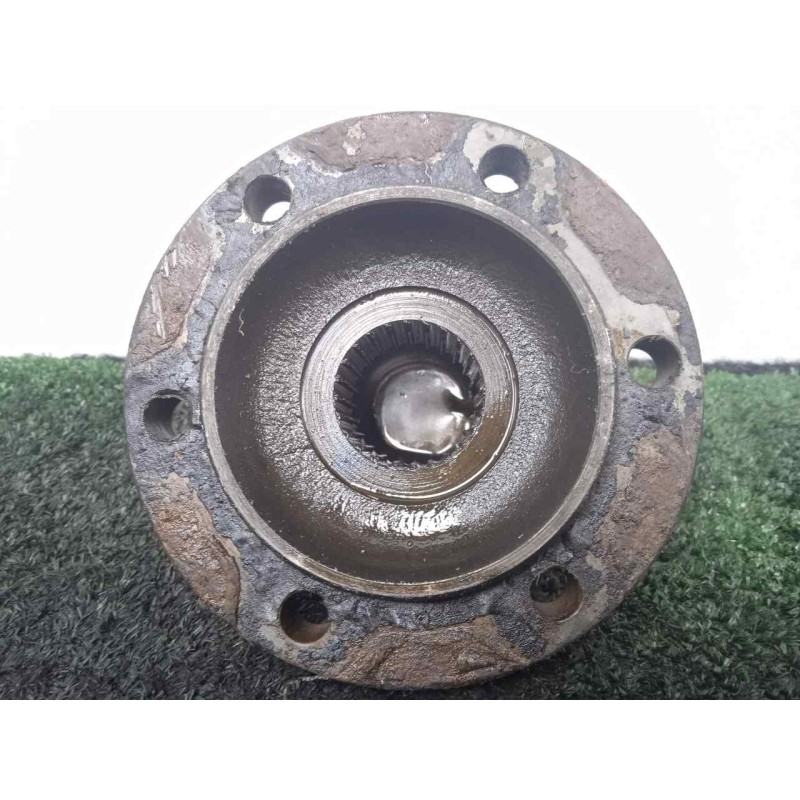 Recambio de buje para land rover 109 diessel 2.3 d referencia OEM IAM 571711 ESTRIA.FINA 88 - 109