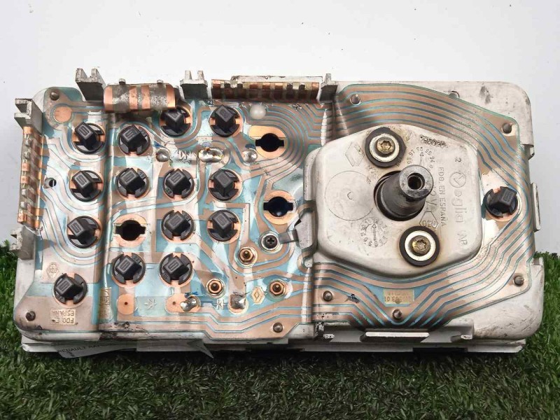 Recambio de cuadro instrumentos para renault rapid/express (f40) 1.3 cat referencia OEM IAM 7700308066  