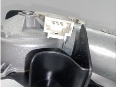 Recambio de motor limpia trasero para peugeot 308 1.6 hdi fap referencia OEM IAM 9680477480-53031812 VALEO 3.PINES 2